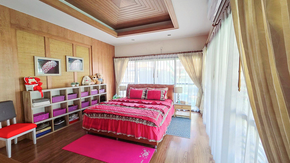 Barina Pattaya 4BR Single-Story House for Sale-11