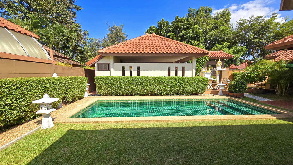 Barina Pattaya 4BR Single-Story House for Sale-6