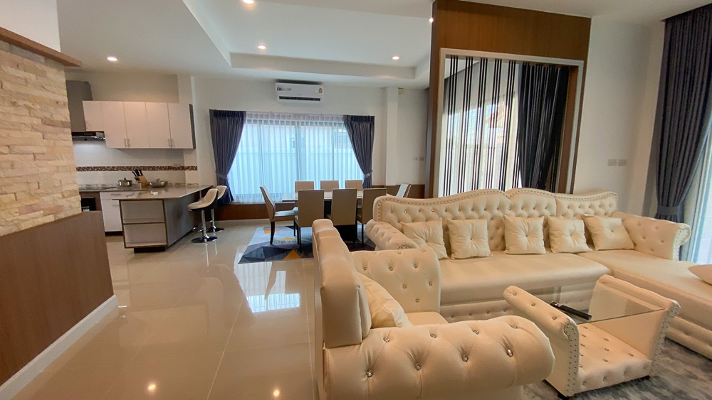 Family Home for Sale in Huay Yai-8