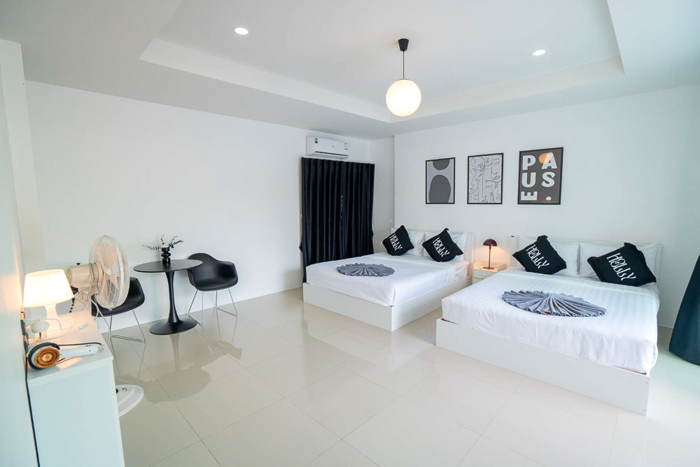 Grand 6-BR Luxury Villa-12