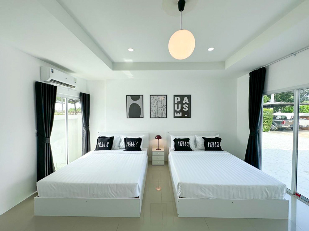 Grand 6-BR Luxury Villa-13