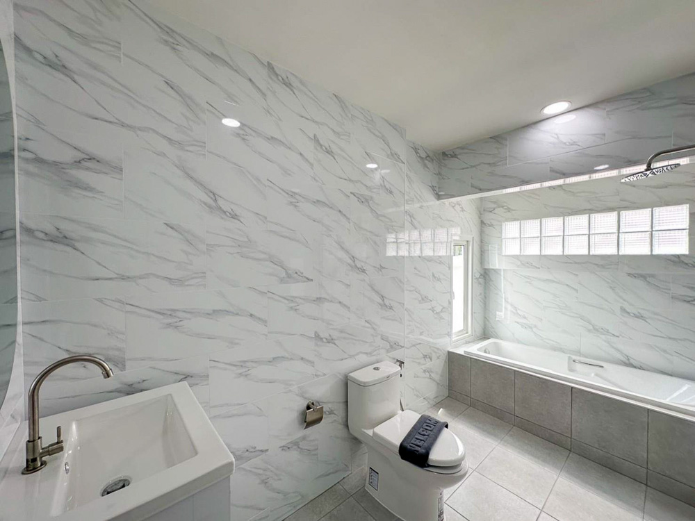 Grand 6-BR Luxury Villa-17