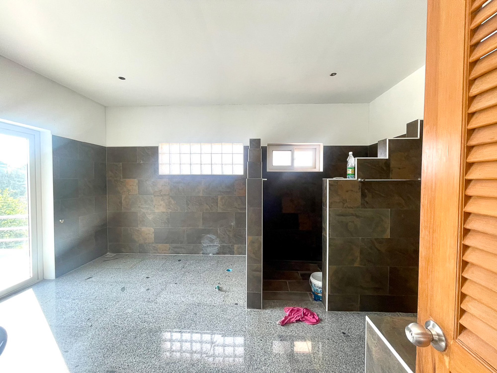 Villa for Sale Close to MIS-19