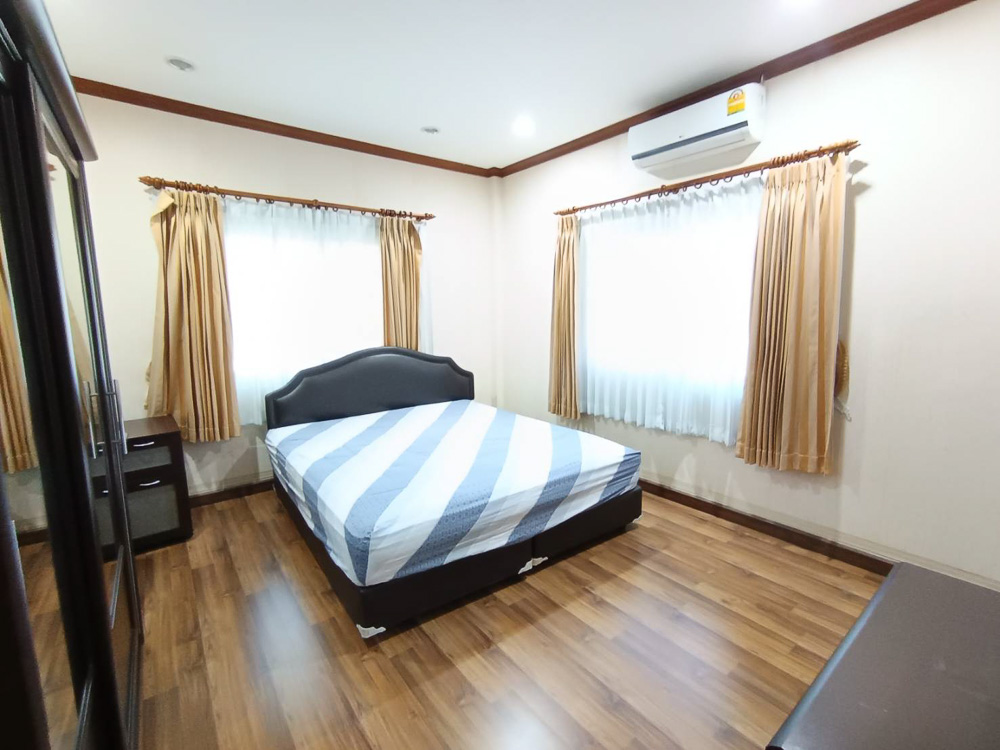 4-BR Detached Villa for Rent in Pattaya-19