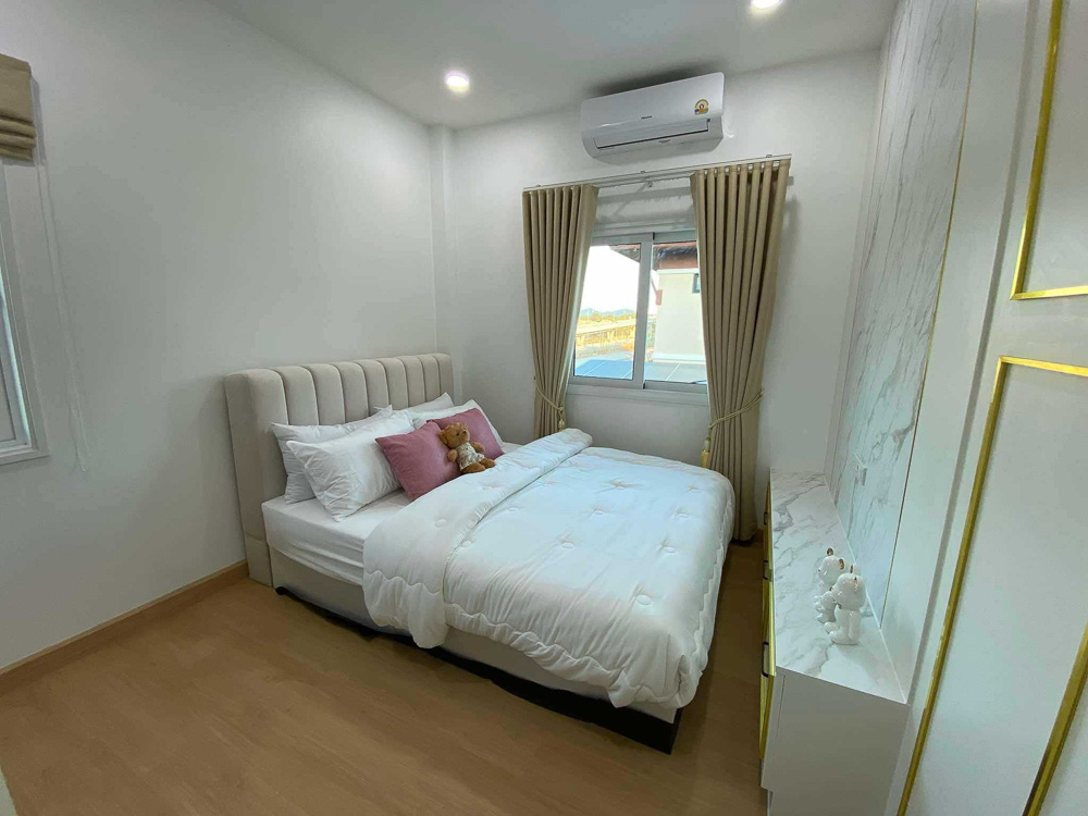 4-BR Family Villa for Sale near MIS-20