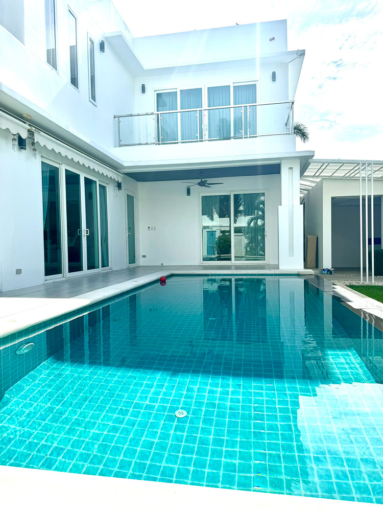 4-BR Modern Villa for Sale in Jomtien-3