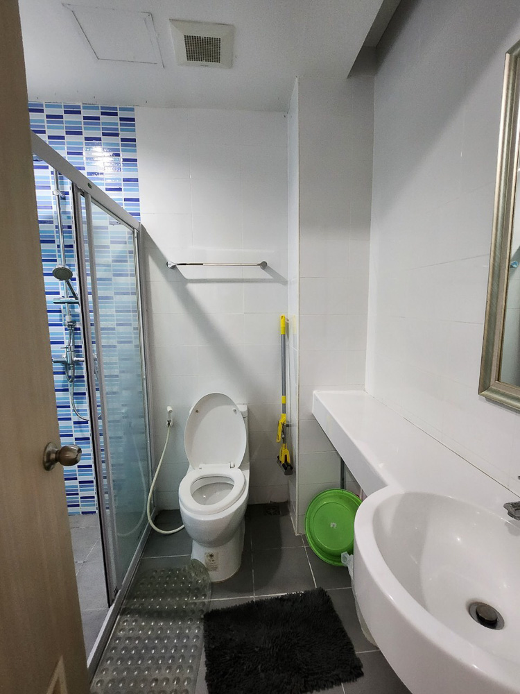Condo for Rent in Thappraya-7
