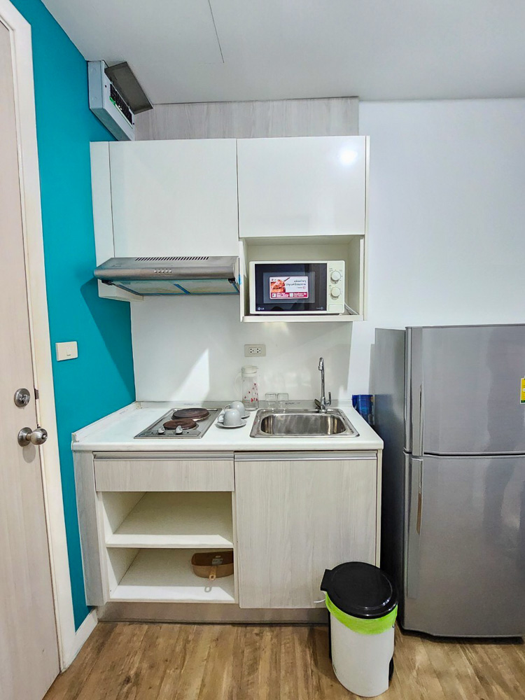 Studio Condo for Rent-6