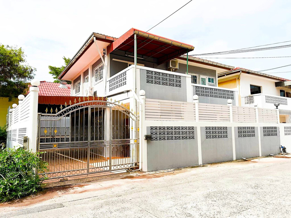 Villa for Rent in Central Pattaya-1