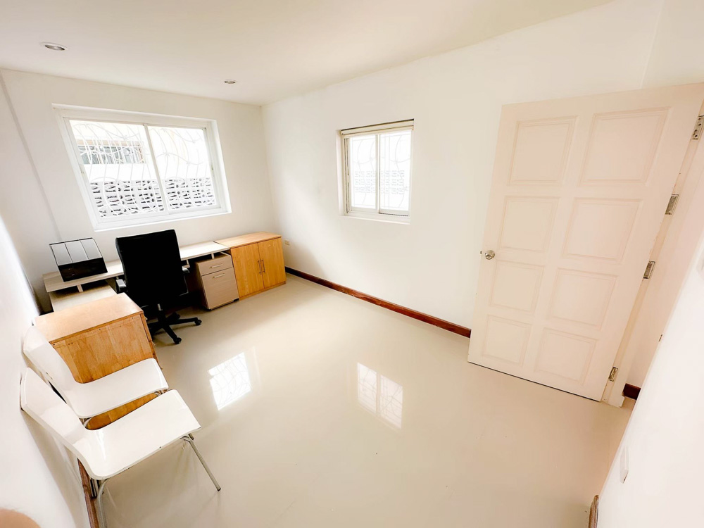 Villa for Rent in Central Pattaya-10