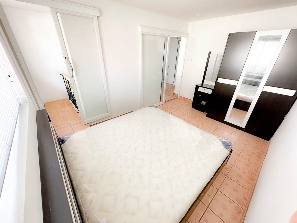 Villa for Rent in Central Pattaya-11