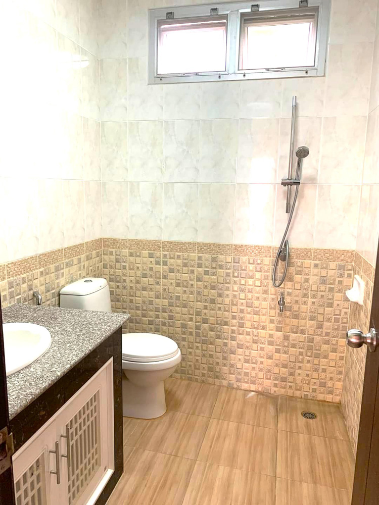 Villa for Sale in Boon Samphan-10