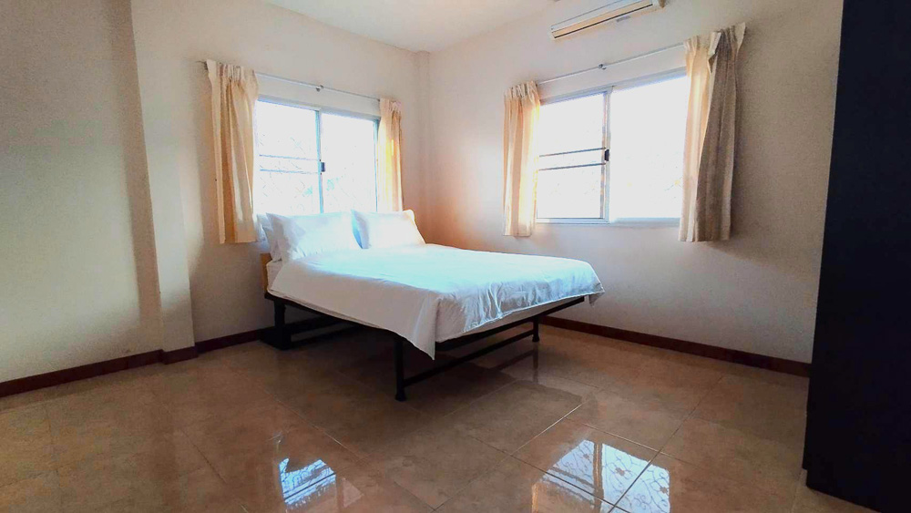 Villa for Sale in Boon Samphan-8