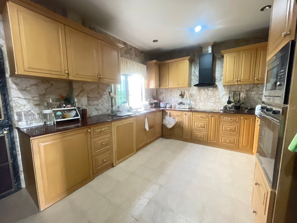 Villa for Sale in Pong, East Pattaya-11