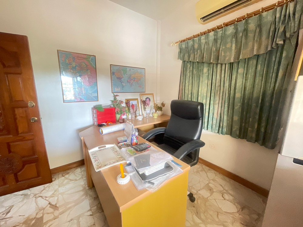 Villa for Sale in Pong, East Pattaya-15