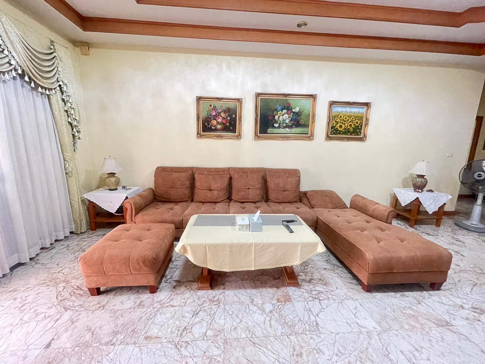 Villa for Sale in Pong, East Pattaya-6