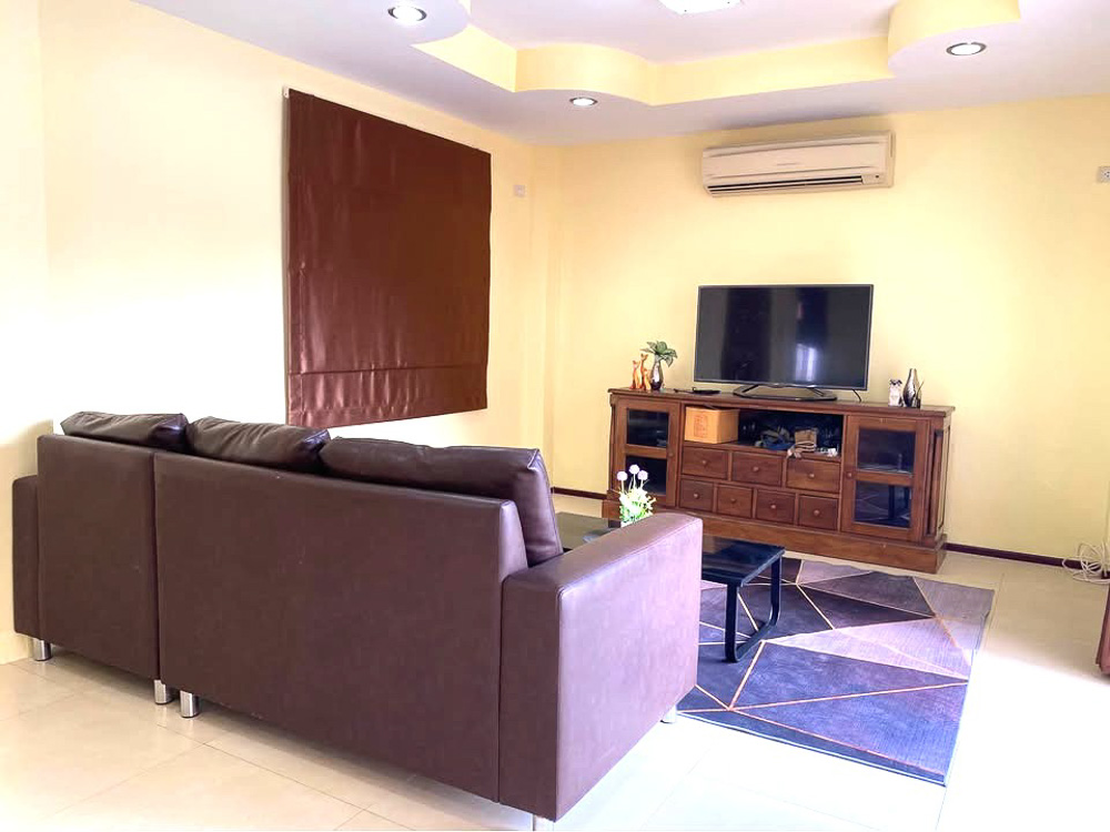 Villa for Sale on Pornprapanimit-4