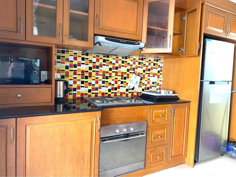 Villa for Sale on Pornprapanimit-8