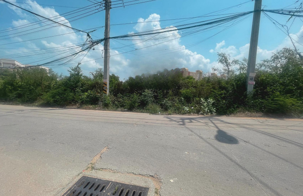 Land Plot for Sale in Thepprasit-5