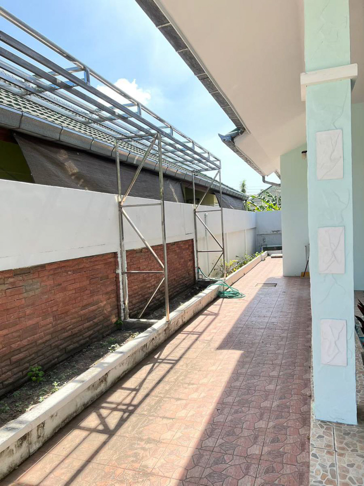 Villa for Sale in Nong Pla Lai, Pattaya-6